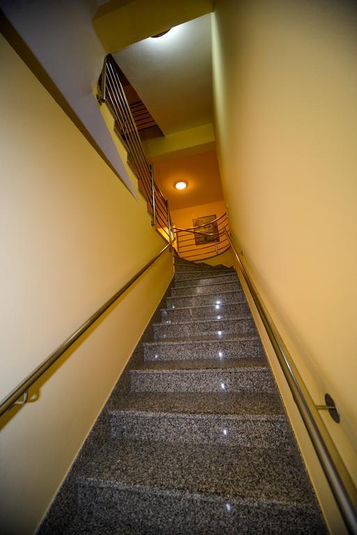 Apartments Dalmacija Starigrad Paklenica Eksteriør billede