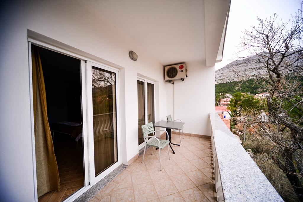 Apartments Dalmacija Starigrad Paklenica Værelse billede